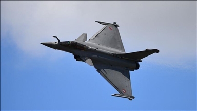 France : Macron annonce le déploiement de trois Rafale pour protéger l’espace aérien polonais
