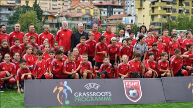 Në Tiranë mbahet festivali i futbollit për fëmijë, merr pjesë edhe kreu i UEFA-s
