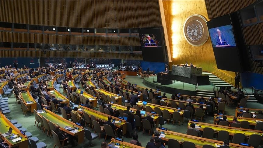 Asambleja e Përgjithshme e OKB-së miraton rezolutën që mbështet Deklaratën e New Yorkut për zgjidhjen me dy shtete