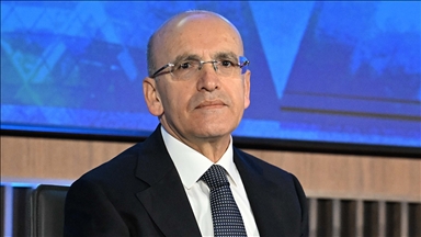 Bakan Şimşek: 2025'de cari açığın GSYH'ye oranının yüzde 1,4 ile sürdürülebilir seviyelerde kalmasını öngörüyoruz