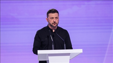 Zelenskyy claims Russian offensive on Sumy thwarted, presses for air defense support