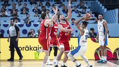 Turqia kualifikohet në finalen e EuroBasket 2025 pasi mposht lehtë Greqinë