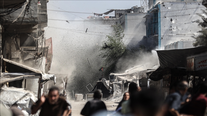 الدفاع المدني بغزة: إسرائيل شردت 6 آلاف فلسطيني إثر قصف منازلهم السبت