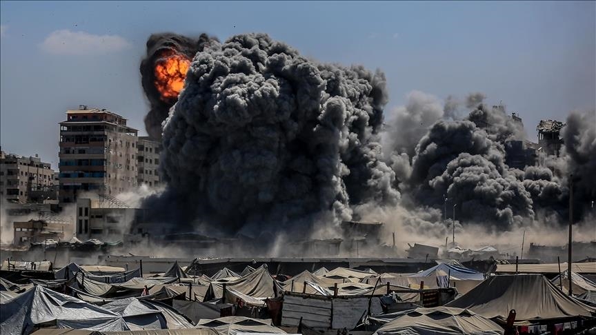 Israel orders mass displacement in Gaza City as bombing campaign intensifies