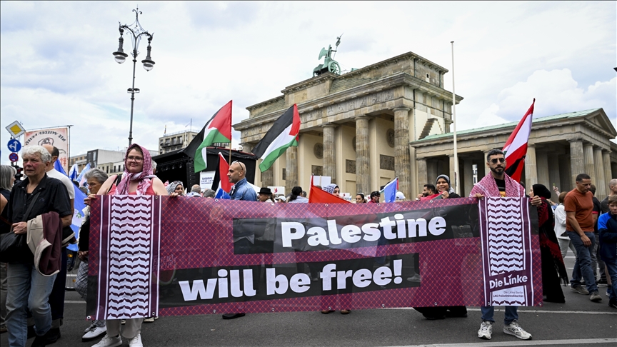 Berlin: plus de 20 000 personnes manifestent contre le « génocide israélien » à Gaza