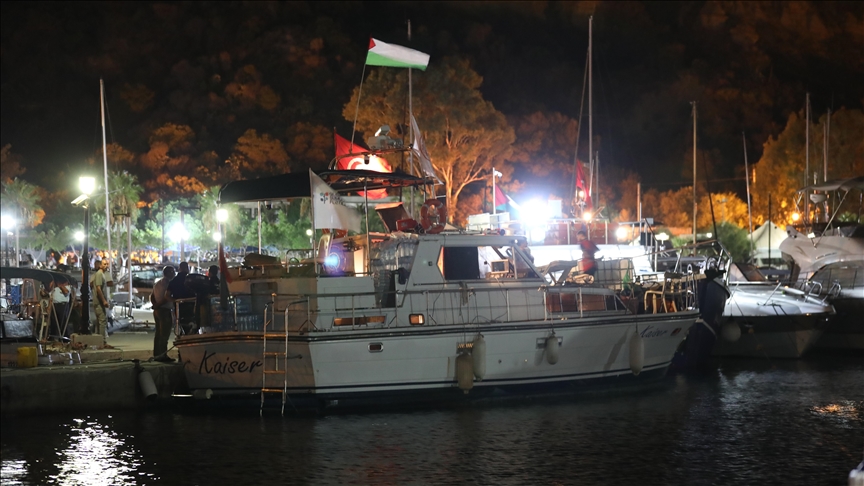Anijet mblidhen në portin Bizerte të Tunizisë për t'u bashkuar me Flotiljen Globale Sumud