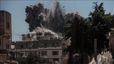 Israeli army destroys another high-rise building in Gaza City, forcibly displacing hundreds of civilians