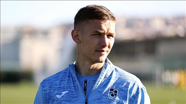 Trabzonspor'da sakatlığı bulunan Sikan, Fenerbahçe maçında forma giyemeyecek