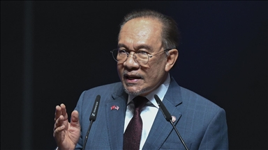 Malaysian premier condemns Israel's attacks on 6 countries in weeks