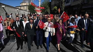 GastroAntep Kültür Yolu Festivali kortej yürüyüşüyle başladı
