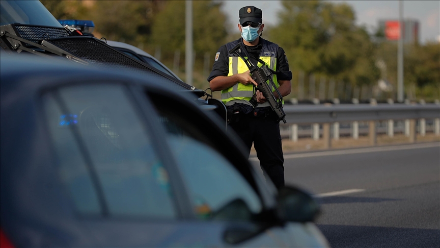 At least 25 people injured in Madrid blast