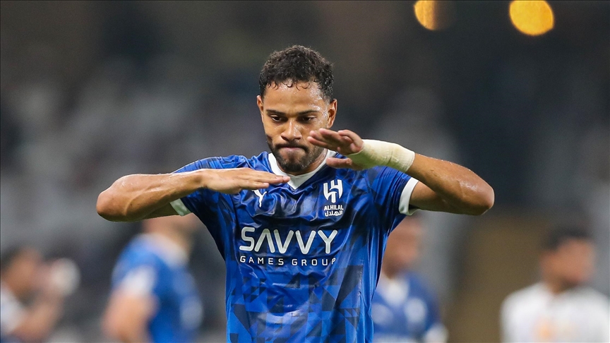 قدم.. البرازيلي لودي يبلغ الهلال السعودي بفسخ تعاقده