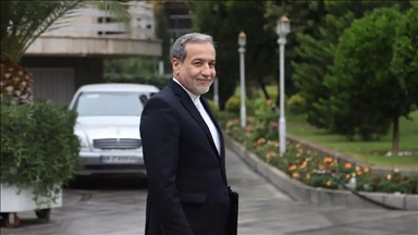 وزیر خارجه ایران عازم قطر شد