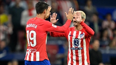 قدم.. أتلتيكو مدريد يحقق أول انتصاراته في الدوري الإسباني