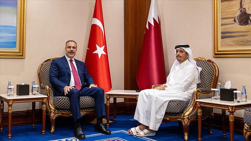 Dışişleri Bakanı Fidan, Doha'da Katarlı mevkidaşı Al Sani ile bir araya geldi