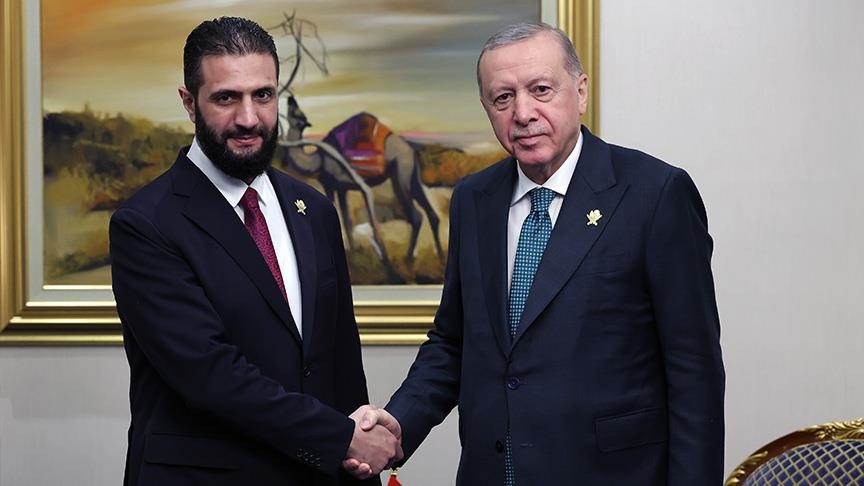الرئيس أردوغان يلتقي نظيره السوري على هامش قمة الدوحة