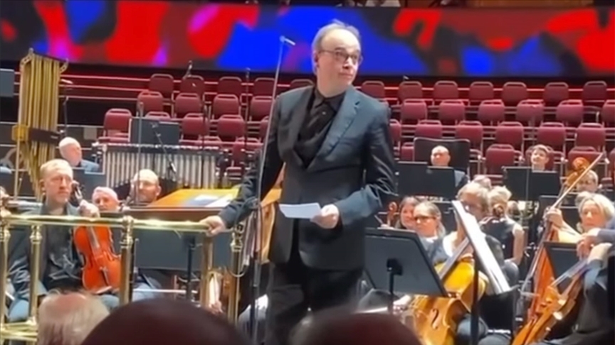 İsrailli orkestra şefi BBC konserinde Gazze'deki dramı durdurma çağrısı yaptı