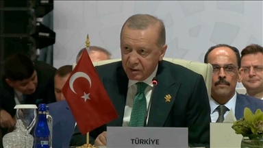 أردوغان بقمة الدوحة: يجب تكثيف جهودنا لتعزيز العقوبات على إسرائيل 