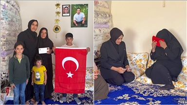 Cumhurbaşkanı Erdoğan'ın "Terörsüz Türkiye" mektubu Van'daki şehit ailesine ulaştı