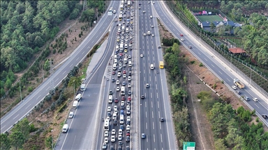 İstanbul'da haftanın ilk iş gününde trafik yoğunluğu