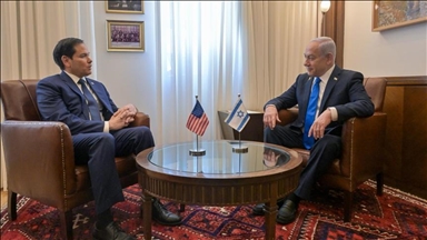Israeli premier holds talks with US secretary of state in Jerusalem