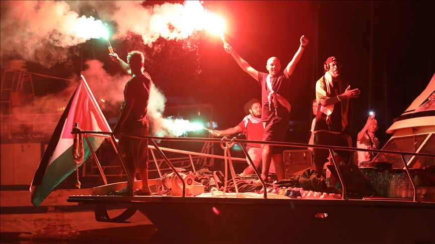 Gaza-bound aid flotilla sends 9 ships to break Israeli blockade, prepares 6 more