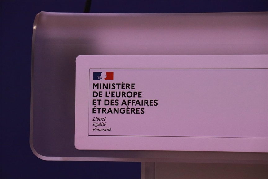 Paris condamne la « violation de l’espace aérien roumain par un drone russe »