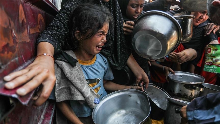 Raport: Izraeli shpenzon miliona dollarë në fushata reklamash onlajn për të mohuar urinë në Gaza