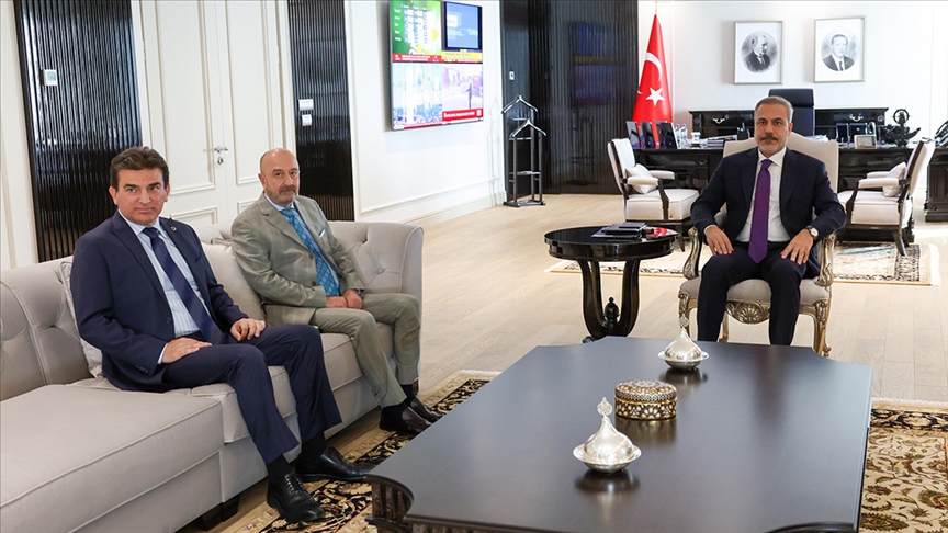 Bakan Fidan, OYAK Yönetim Kurulu Başkanı ve Genel Müdürünü kabul etti