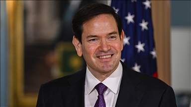 US secretary of state meets Qatar’s emir during brief visit to Doha