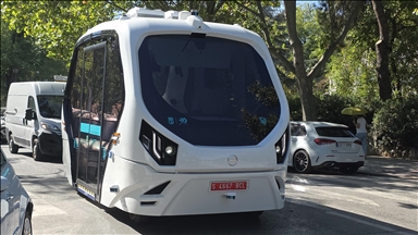 Spanjë, testimi i parë i autobusëve elektrikë pa shofer për transportin publik ka filluar në Madrid