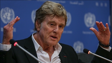 Robert Redford, Oscar-winning actor and director, dies at age 89