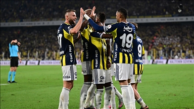 Fenerbahçe, erteleme maçında yarın Alanyaspor'u ağırlayacak