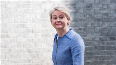 Royaume-Uni : Yvette Cooper qualifie les frappes israéliennes à Gaza d’« irresponsables et épouvantables »