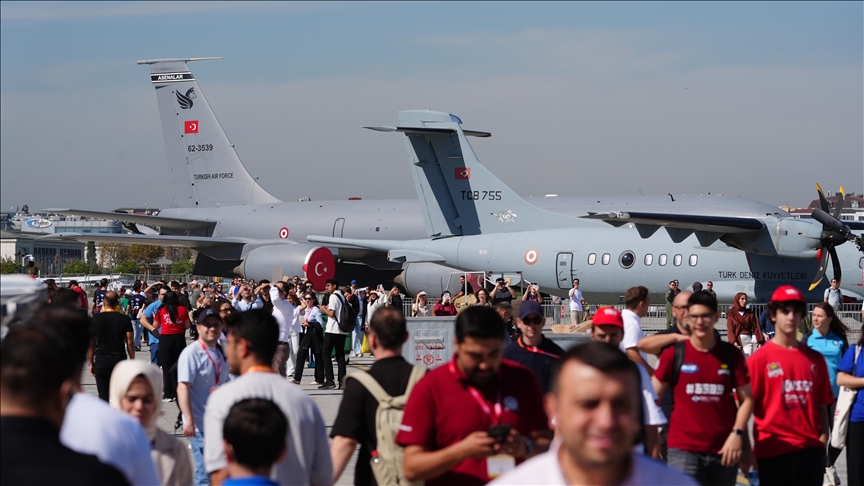 إسطنبول.. انطلاق مهرجان "تكنوفيست" للطيران والفضاء