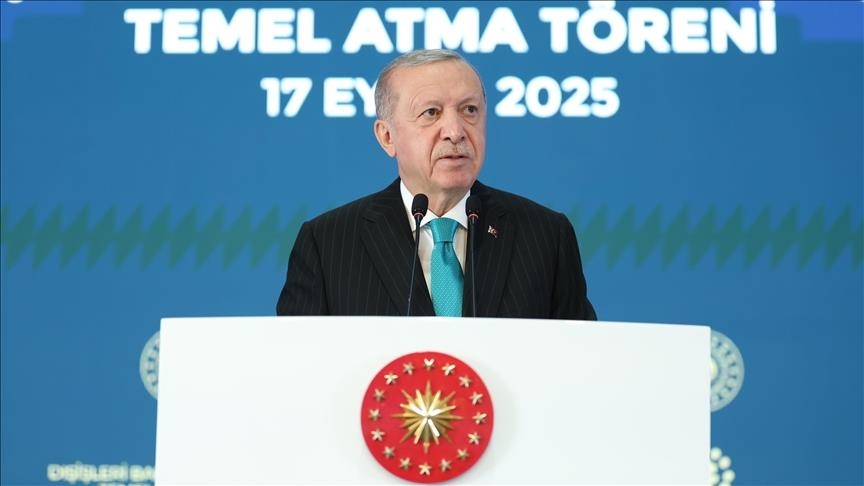 أردوغان: كمسلمين لن نتراجع قيد أنملة عن حقوقنا بالقدس الشرقية