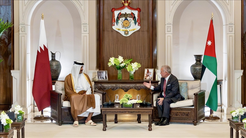 الأردن وقطر يؤكدان أهمية التوصل لحلول سياسية لأزمات المنطقة