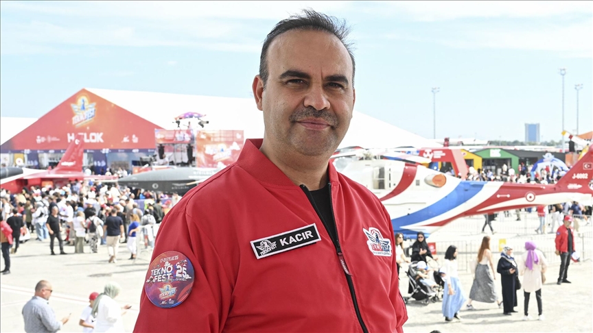 Bakan Kacır: Mavi vatanda, gök vatanda, uzayda ve siber alanda egemenliğini tahkim eden, gücü tesirli bir Türkiye var