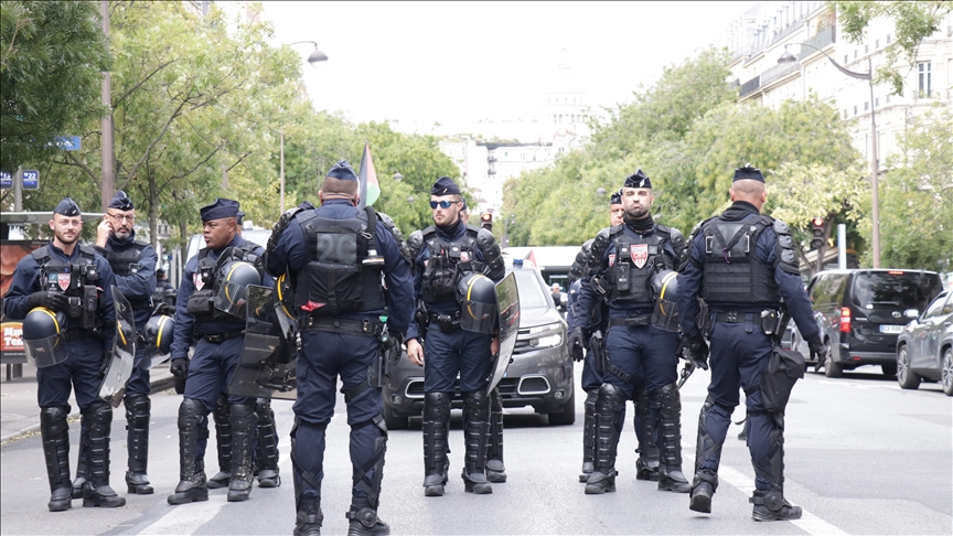 France/Mobilisation du 18 septembre: 80 000 policiers et gendarmes, 24 Centaures et 10 canons à eau déployés