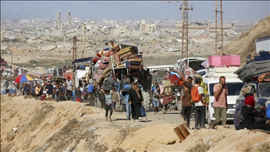 Palestinske izbjeglice u bijegu od izraelskih napada u Gazi: Raseljavanje je gore od gladi i bombardiranja