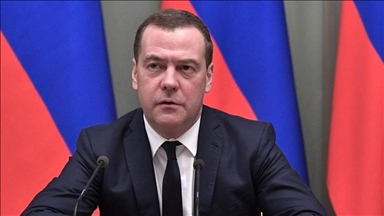 Medvedev upozorio da bi zona zabrane letenja iznad Ukrajine značila rat s NATO-om