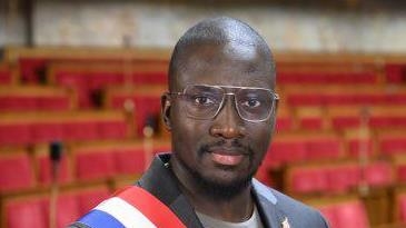 France: Le député Aly Diouara reçoit un courrier raciste à son domicile