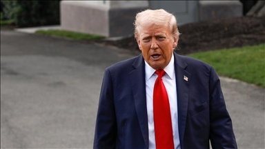 Trump doputovao u dvodnevnu posjetu Velikoj Britaniji
