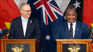Australia, Papua New Guinea delay security pact
