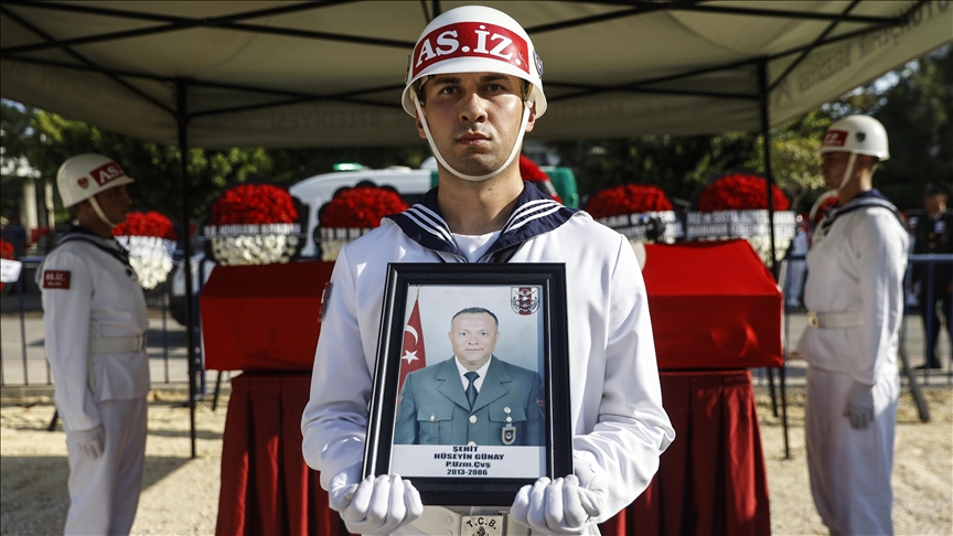 Şehit Piyade Uzman Çavuş Hüseyin Günay'ın cenazesi Mersin'de defnedildi