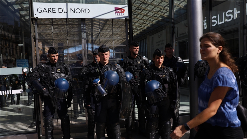 Nearly 100 arrested during France's nationwide protests, with 2 injured in Lyon clashes