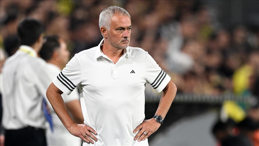 Portekizli teknik adam Jose Mourinho, "başladığı yere" döndü