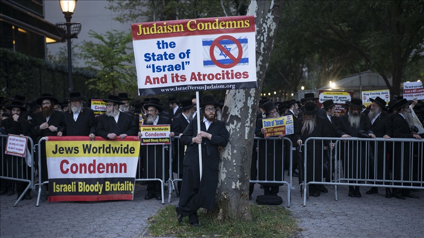 Hebrenj ortodoksë protestojnë në New York kundër vizitës së Netanyahut në OKB