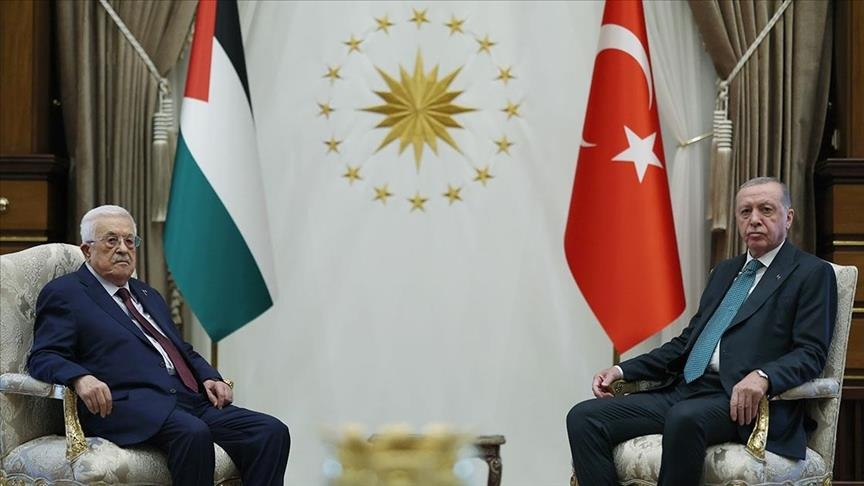 Serokomar Erdogan bi Serokê Dewleta Filistînê Ebas ra civiya