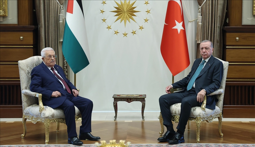 الرئيس أردوغان يقيم مأدبة عشاء على شرف نظيره الفلسطيني 